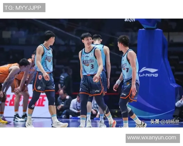 尽享篮球盛宴CBA全明星篮球套装带你领略赛场激情与荣耀